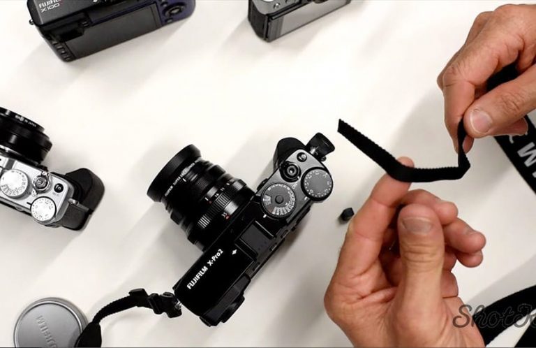 How To Attach Sony Camera Strap [2 Methods]